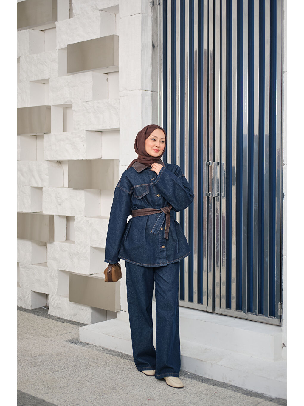 Kadın Garnili Yaka Detay Jean Takım Lacivert-1