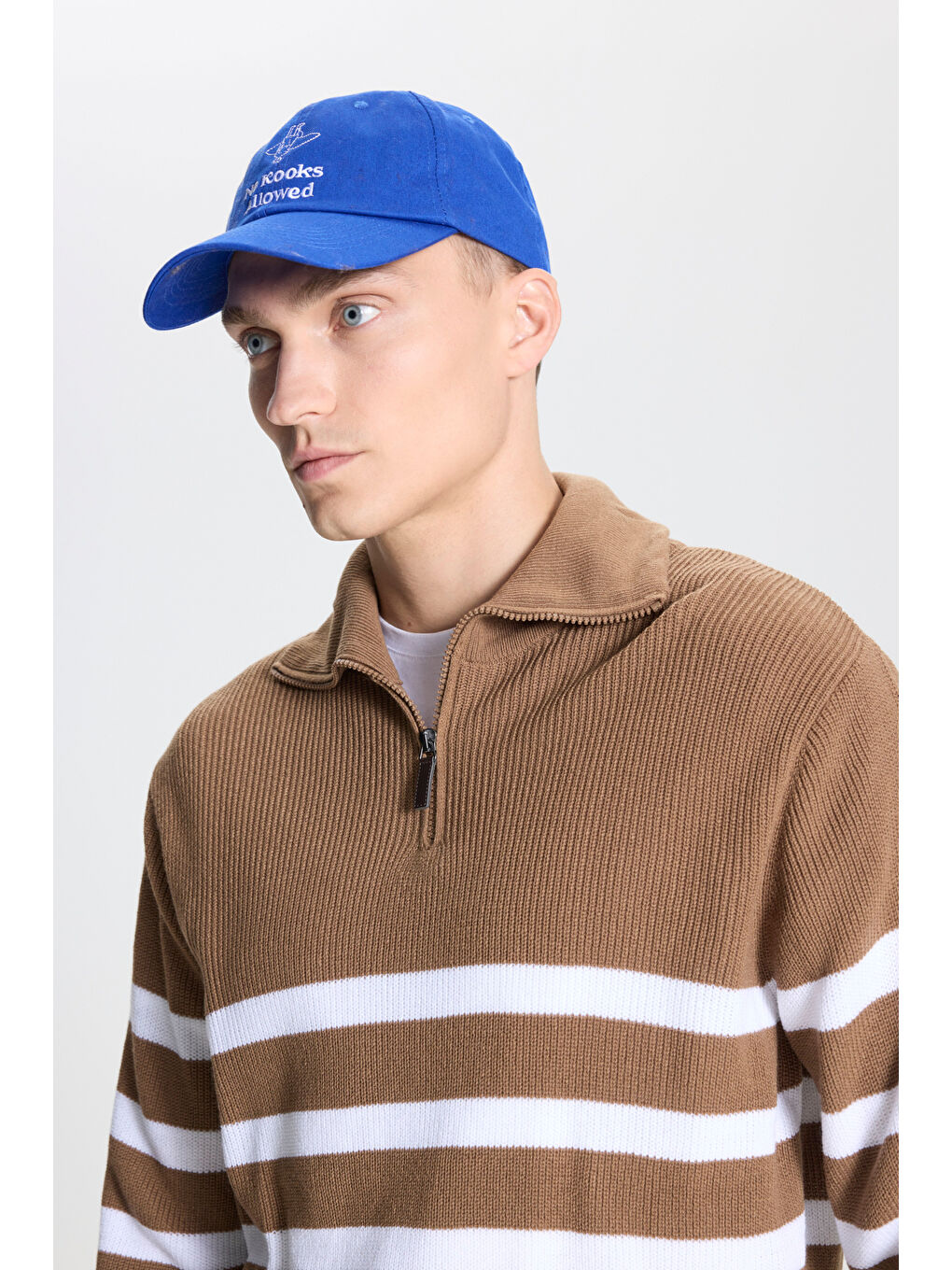 Bej Erkek VIZON-EKRU Standart Fit Normal Kesim Bato Yaka Triko Kazak-3