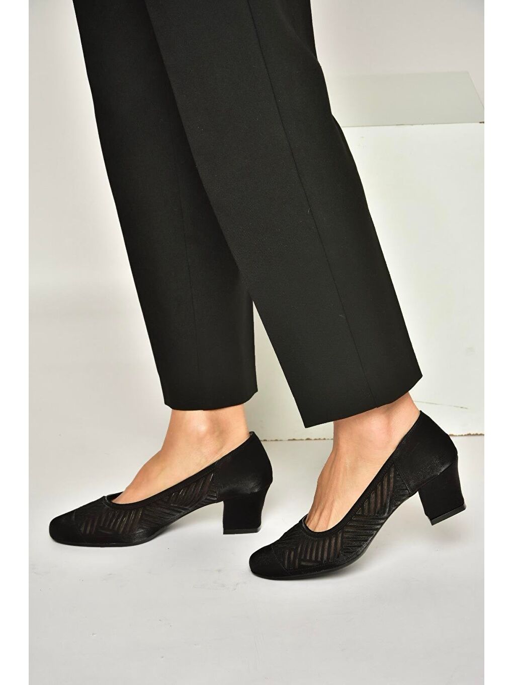 Siyah Kadın Topuklu Ayakkabı Y820850104-2