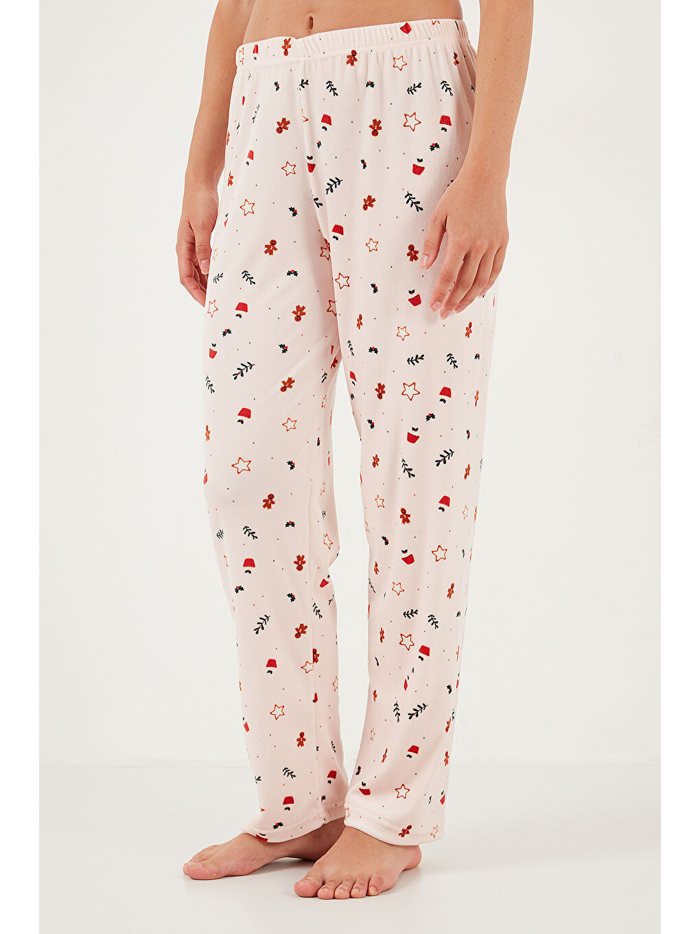 Pembe Desenli Regular Fit Bisiklet Yaka Uzun Kollu Kadın Pijama Takımı 65713312-3