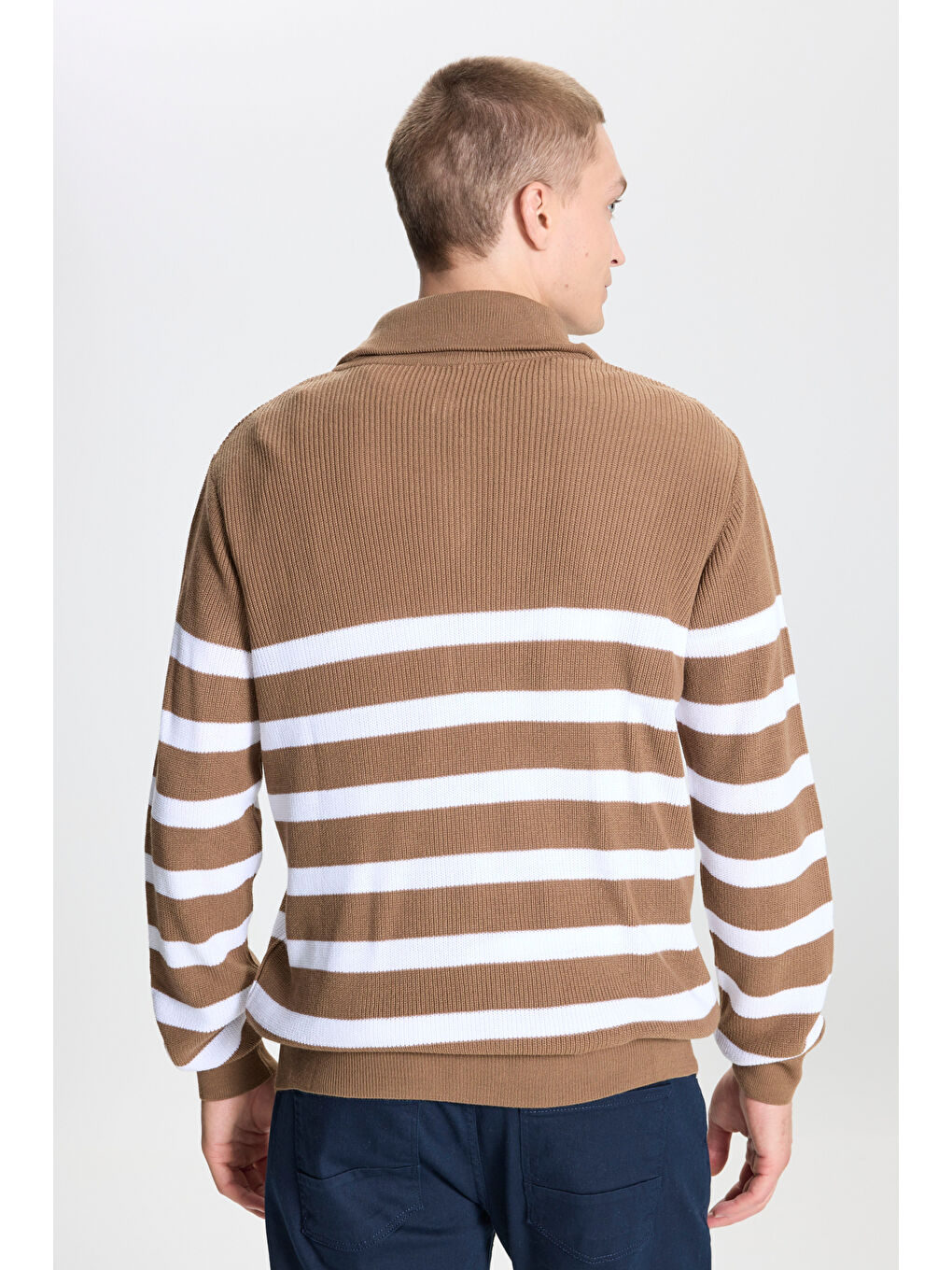 Bej Erkek VIZON-EKRU Standart Fit Normal Kesim Bato Yaka Triko Kazak-4