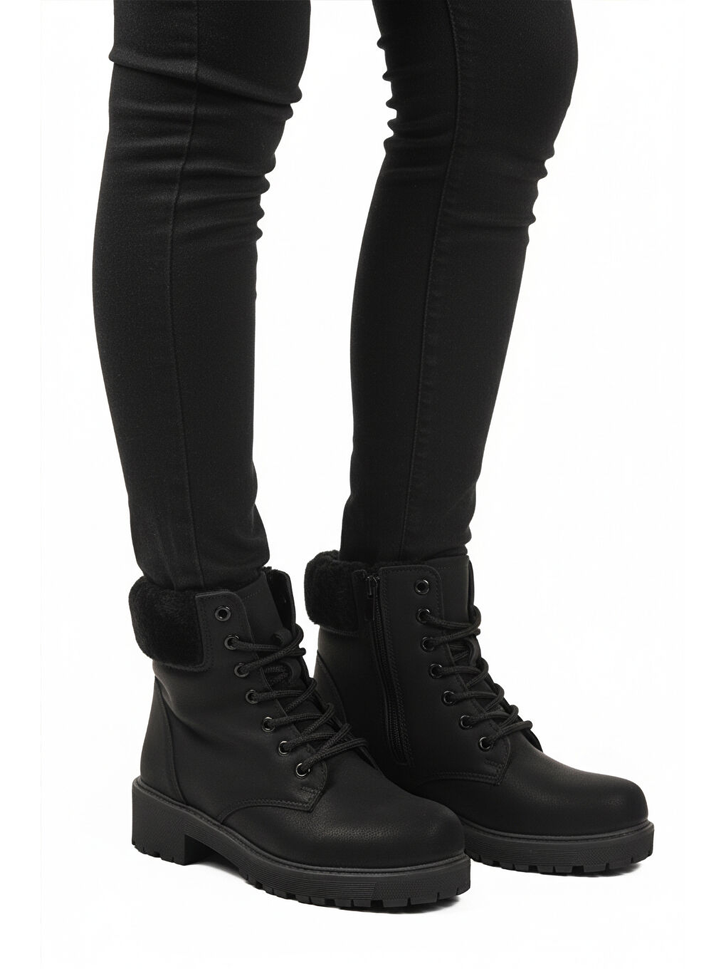 Siyah Zümrüt İçi Polarlı Kaymaz Kadın Bot Marc 4030 Z