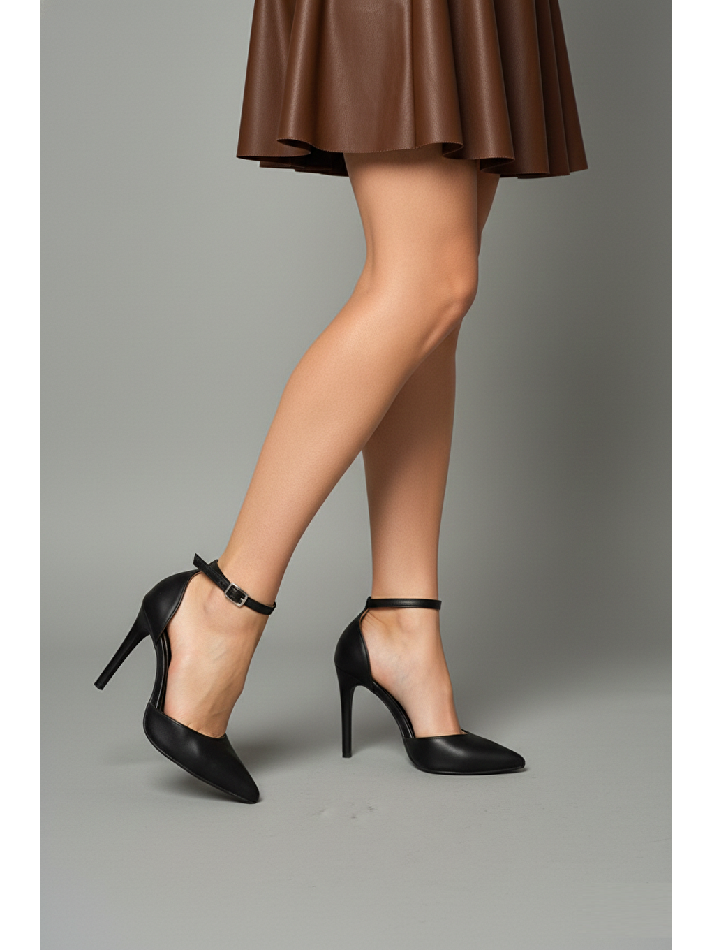 Siyah Kadın Topuklu Ayakkabı S372664709-2