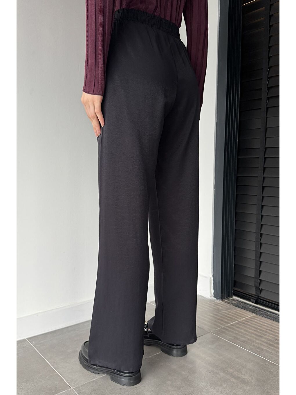 Siyah Kadın Bel Lastikli Yüksek Bel Palazzo Pantolon-2