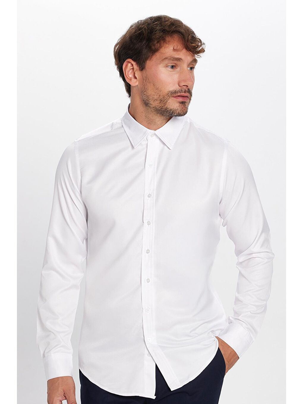 Erkek Regular Fit Klasik Kesim Pamuklu Kolay Ütü Armürlü Beyaz Gömlek-1