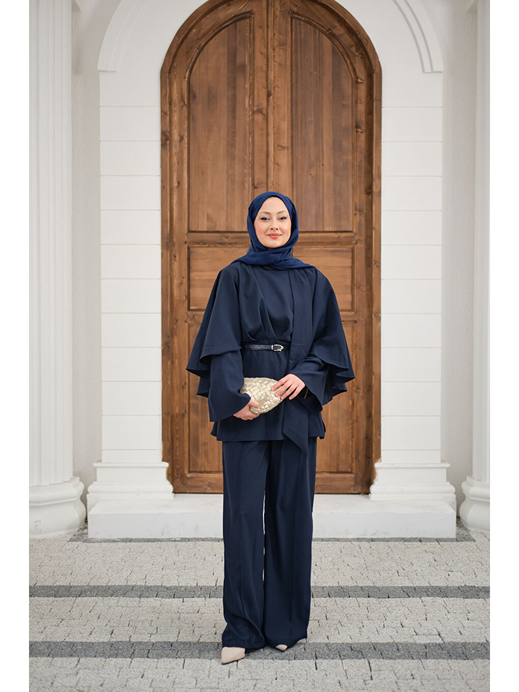 Kadın Önü Pile Detay Kemerli Takım Lacivert-3