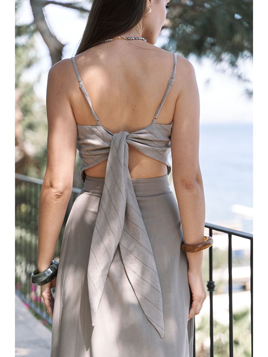 Bej Kita Üçgen Detay Çizgili Vizon Keten Crop-5