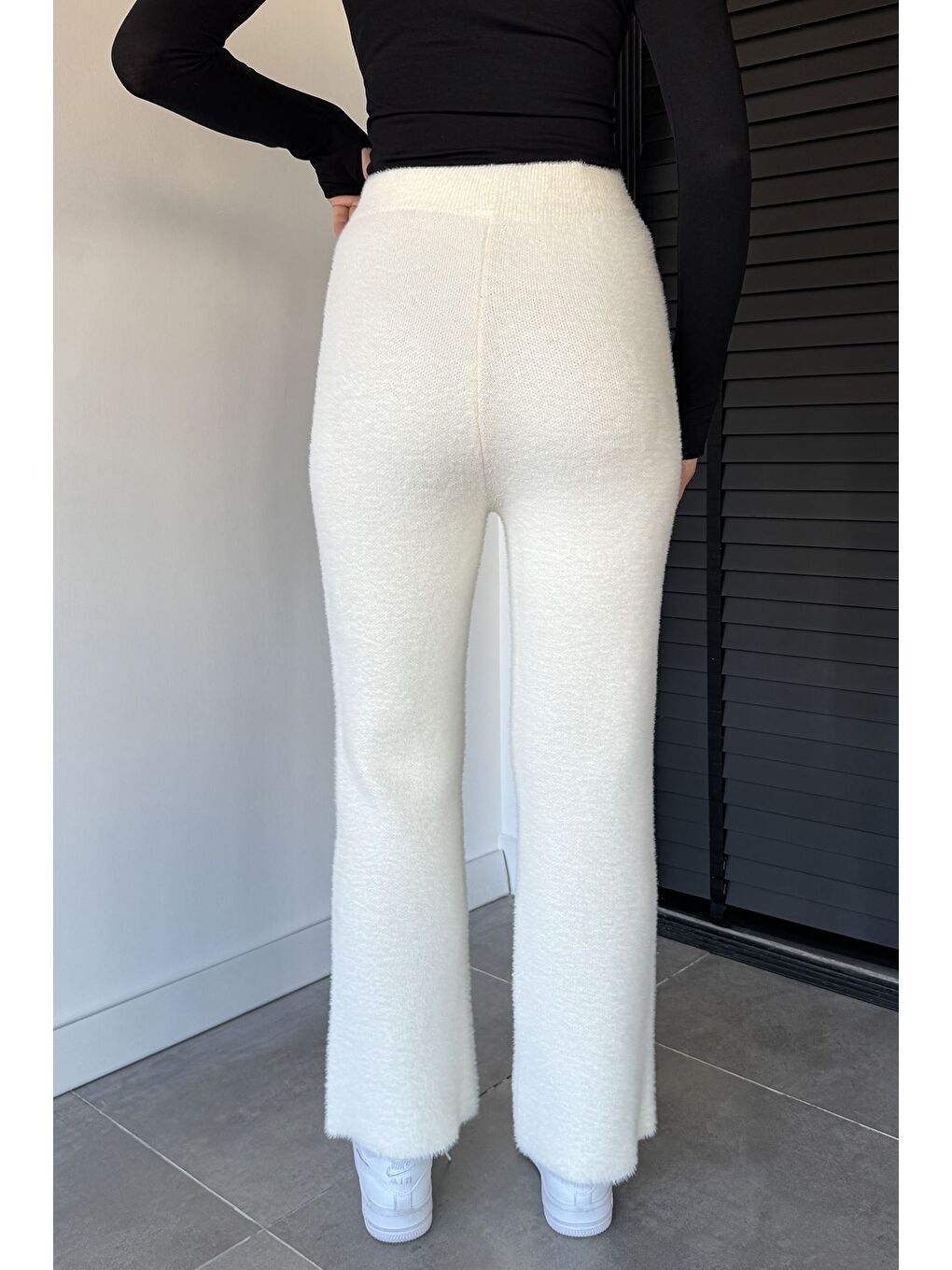 Ekru Kadın Bel Lastikli Yüksek Bel Yumoş Sakallı Triko Pantolon-2