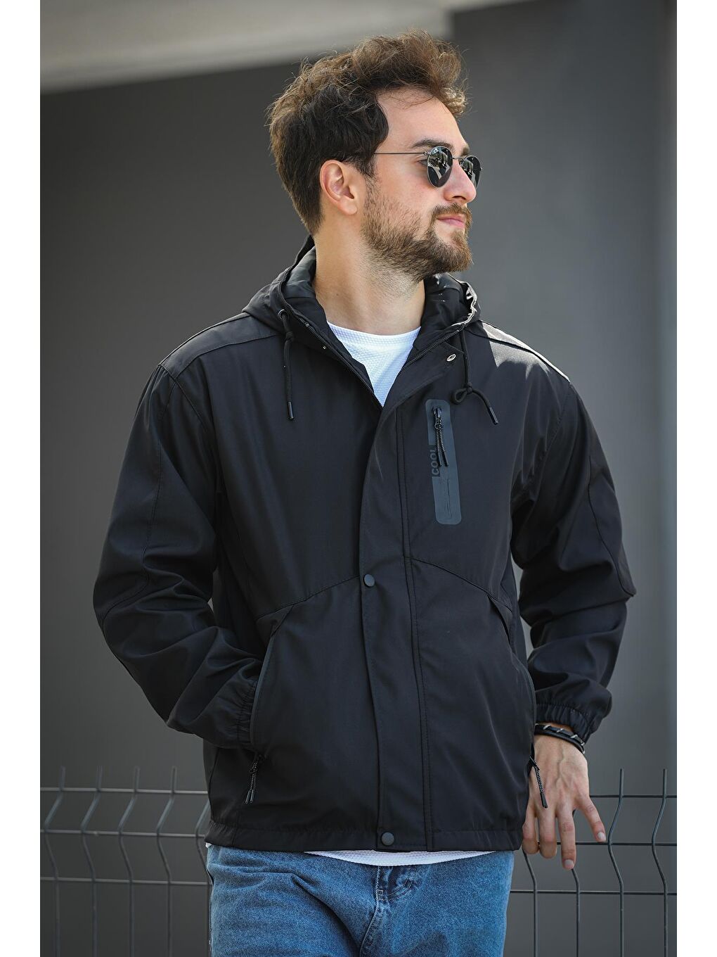 Siyah Barky Suya Dayanaklı Fermuar Detaylı Astarlı Erkek Kapüşonlu Mevsimlik Mont Yağmurluk