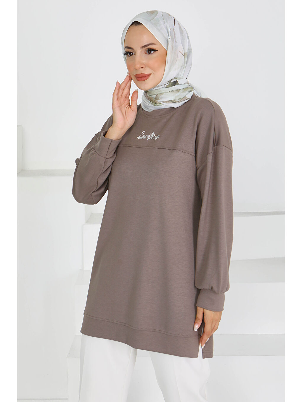 Bej Önü Baskılı Biyeli İki İplik Sweatshirt Vizon - 27609-1