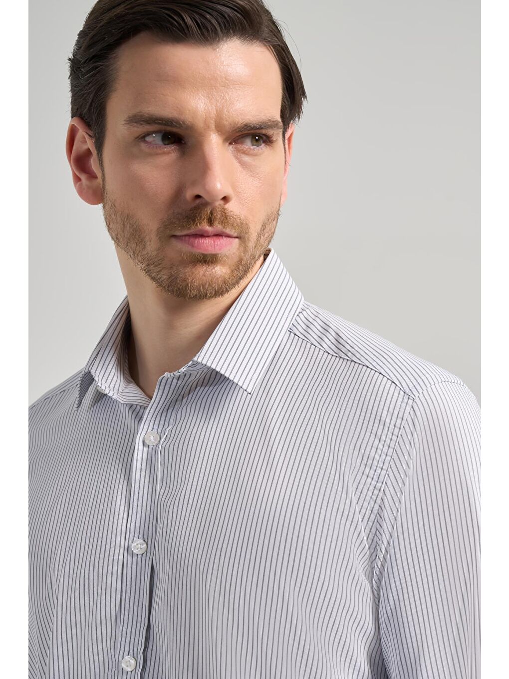 Beyaz Uzun Kol Desen Yarım İtalyan Yaka Cepsiz Esnek Classic Slim Fit Gömlek 1004245218-3