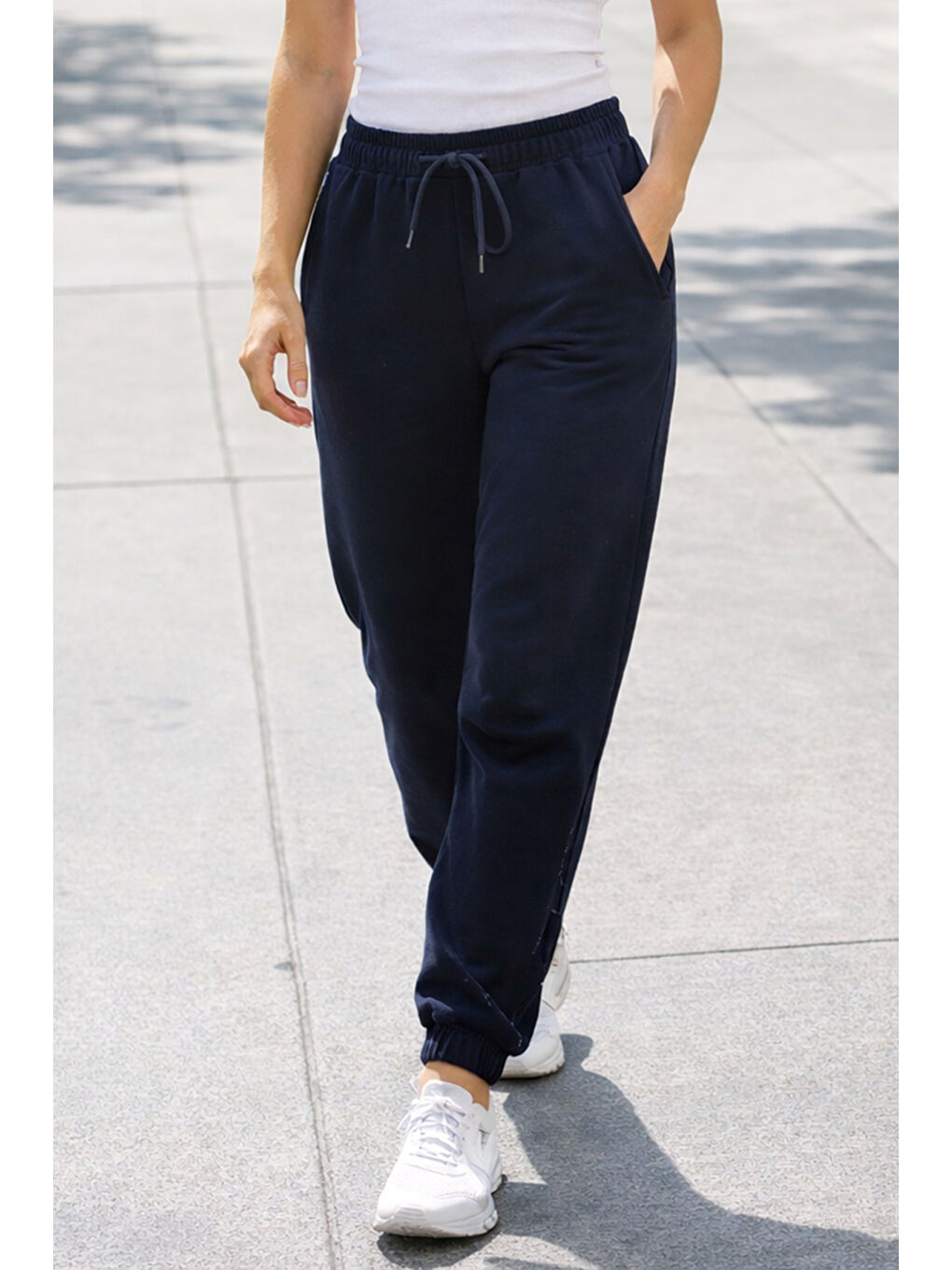 Kadın Paçası Beli Lastikli 2 Cepli Eşofman Altı 8016 Lacivert