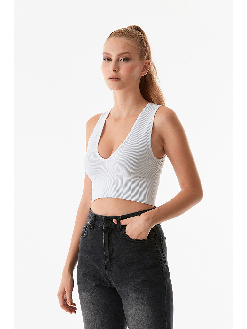 Beyaz Fitilli V Yaka Crop Body-2