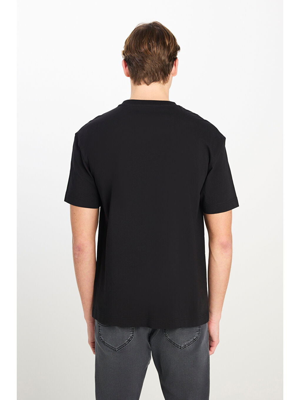 %100 Pamuk Relaxed Fit Geniş Kesim Bisiklet Yaka Siyah Tişört-4