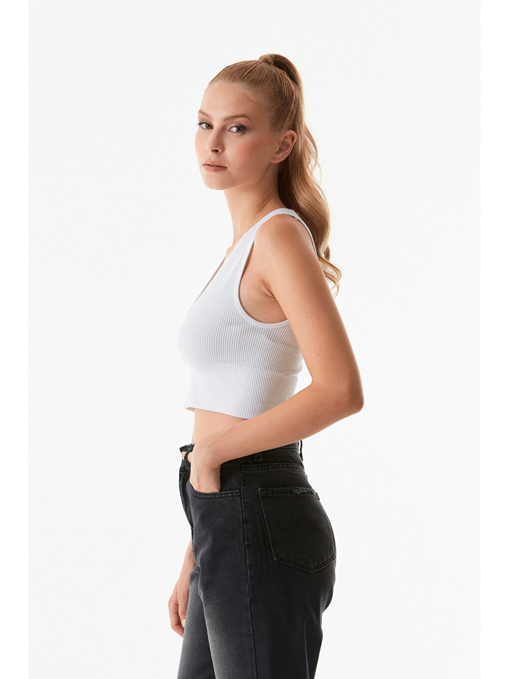 Beyaz Fitilli V Yaka Crop Body-3