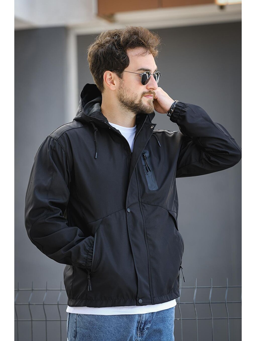 Siyah Barky Suya Dayanaklı Fermuar Detaylı Astarlı Erkek Kapüşonlu Mevsimlik Mont Yağmurluk-3
