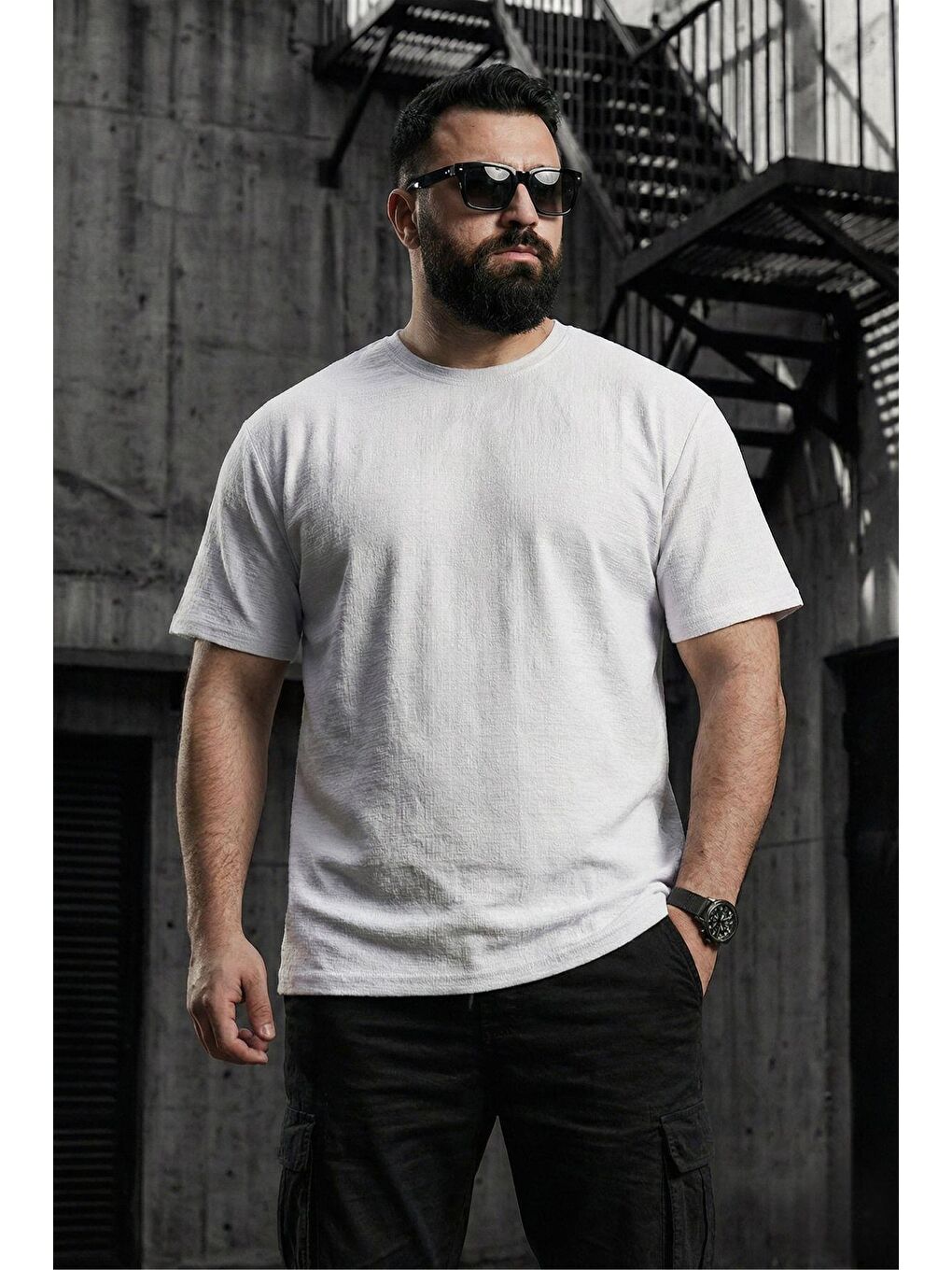 Beyaz Kabuk Desen Elastanlı Erkek Büyük Beden Gofre (Kabartma) Dokulu T-Shirt-1