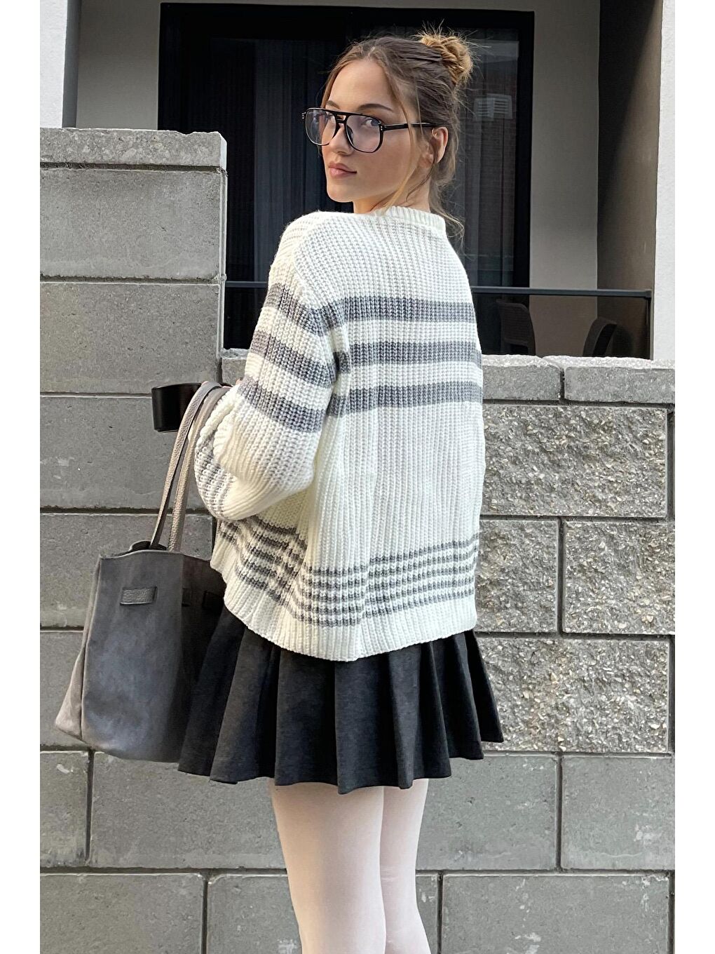 Beyaz Kemik Rengi Çizgili Triko Kazak Mg1585-4