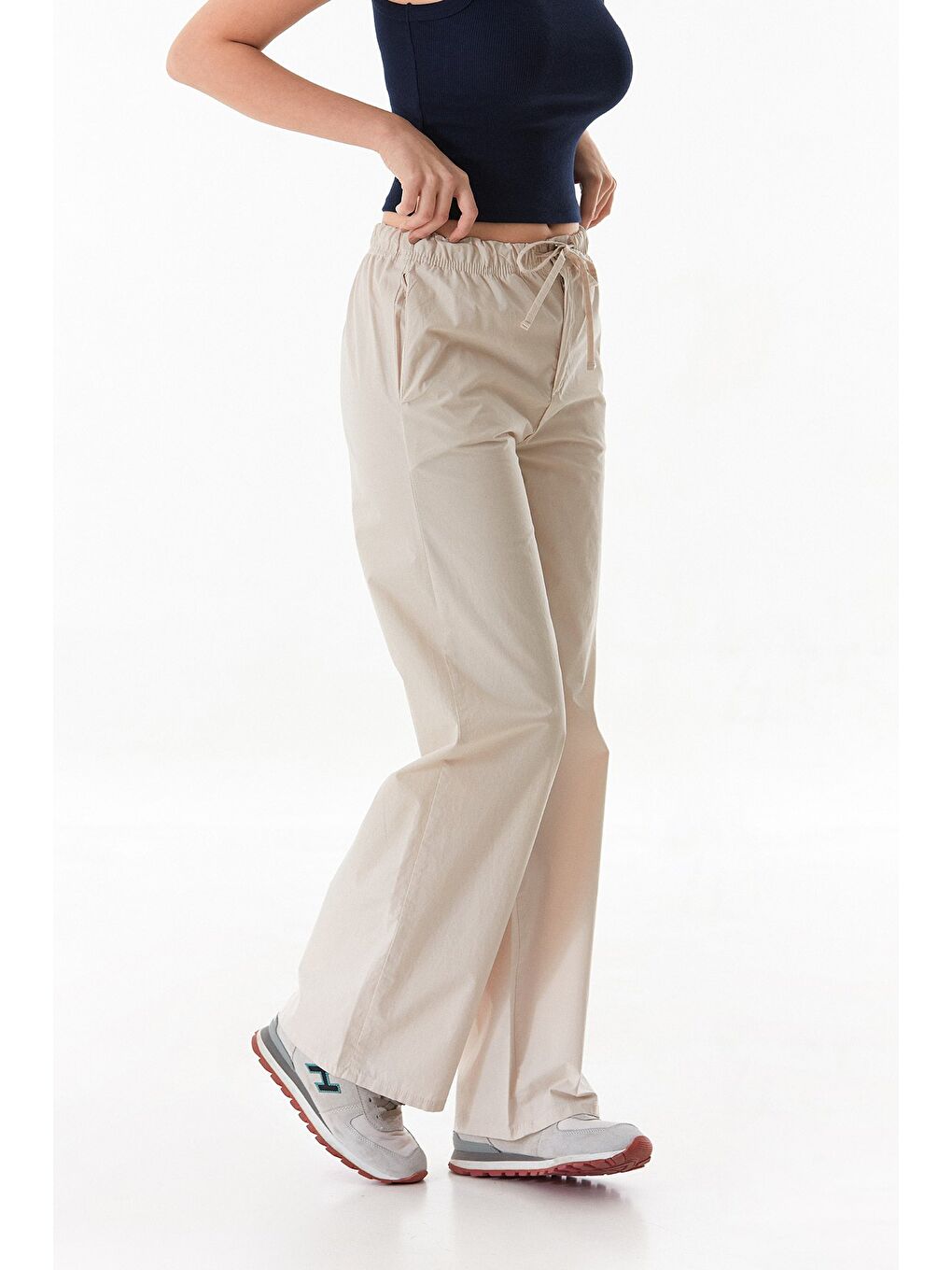 Ekru Beli Lastikli Paraşüt Kumaş Pantolon-4