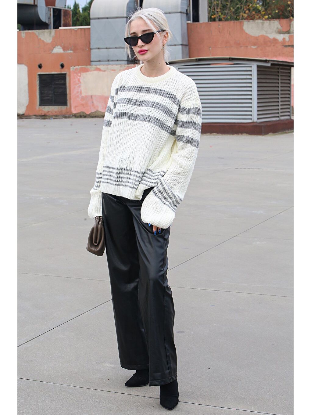 Beyaz Kemik Rengi Çizgili Triko Kazak Mg1585-5