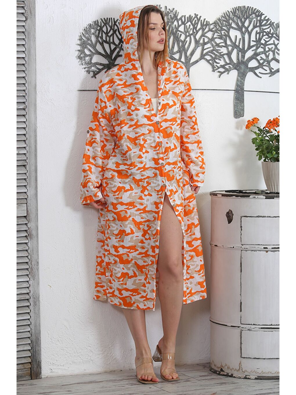 Pembe Şeftali Rengi Kapüşonlu Uzun Kol Kamuflaj Düğmeli Gizli Cepli Dokuma Casual Elbise-3