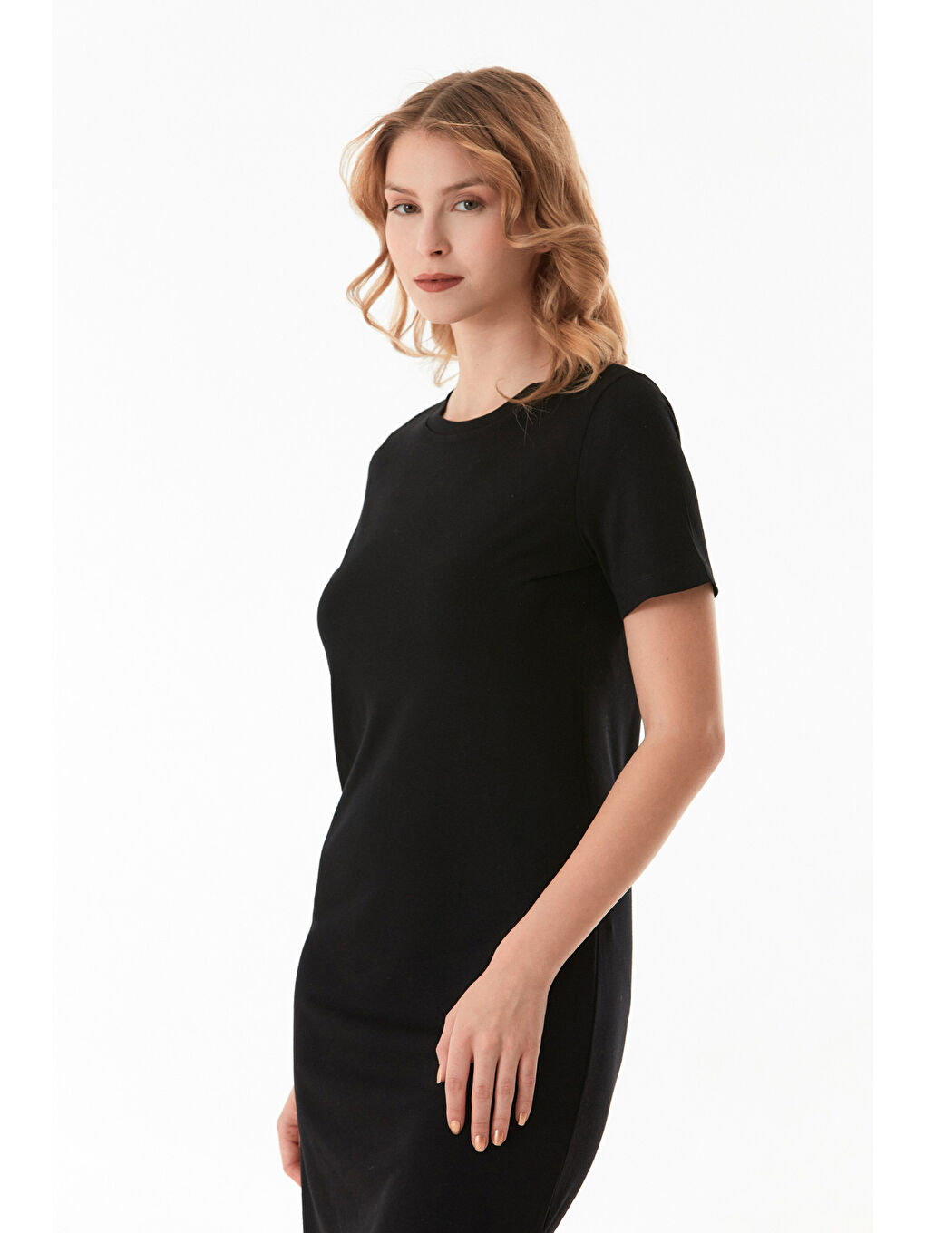 Siyah Basic Bisiklet Yaka Yırtmaçlı Elbise-4