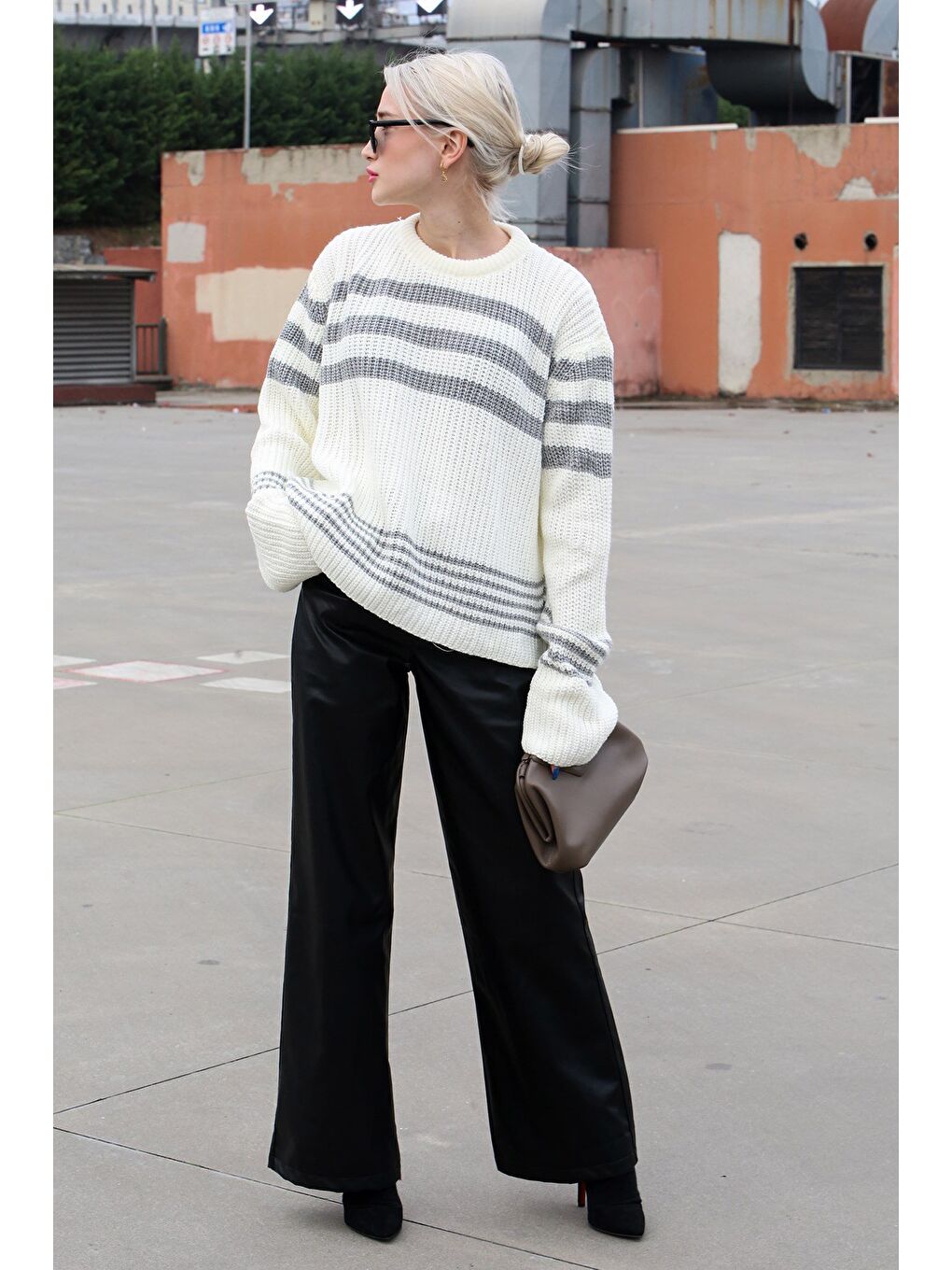 Beyaz Kemik Rengi Çizgili Triko Kazak Mg1585-7