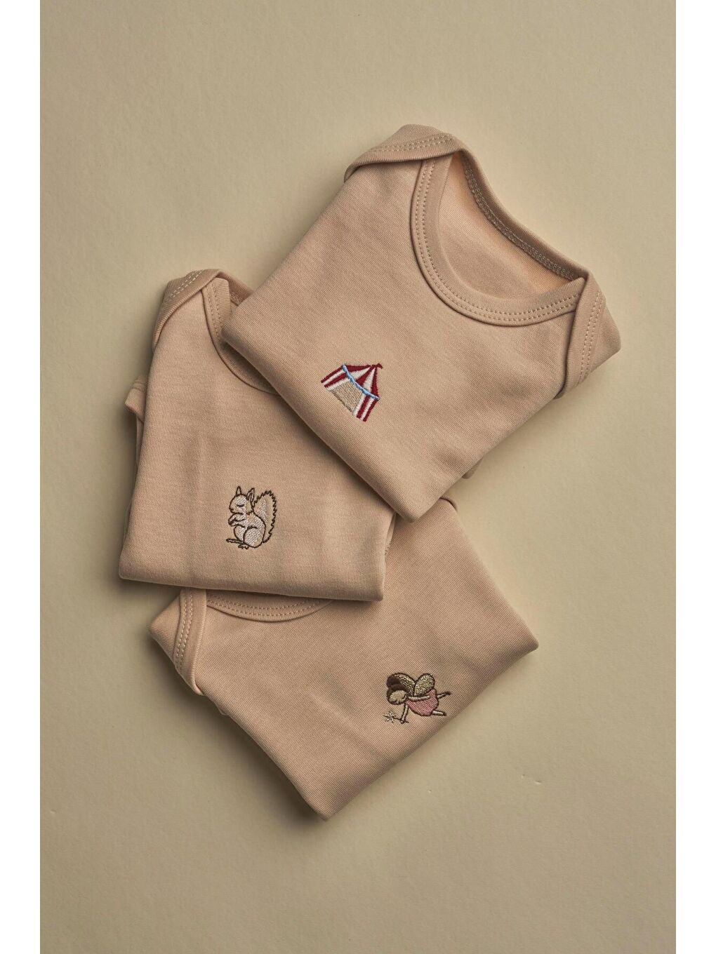 3'lü Bej Dreams Serisi Kısa Kollu Çıt Çıtlı Body Zıbın Model 9-3