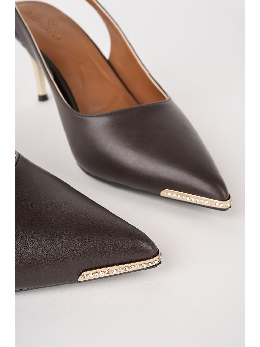 Kahverengi STARLYN Sivri Burun Taş Detaylı Arkası Açık Kadın Topuklu Ayakkabı-2