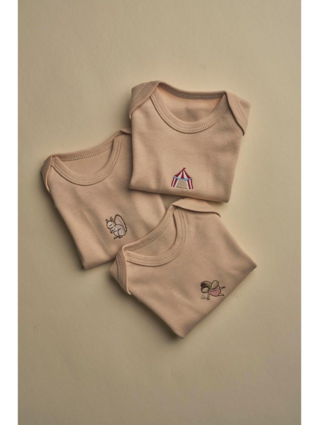 3'lü Bej Dreams Serisi Kısa Kollu Çıt Çıtlı Body Zıbın Model 9-7