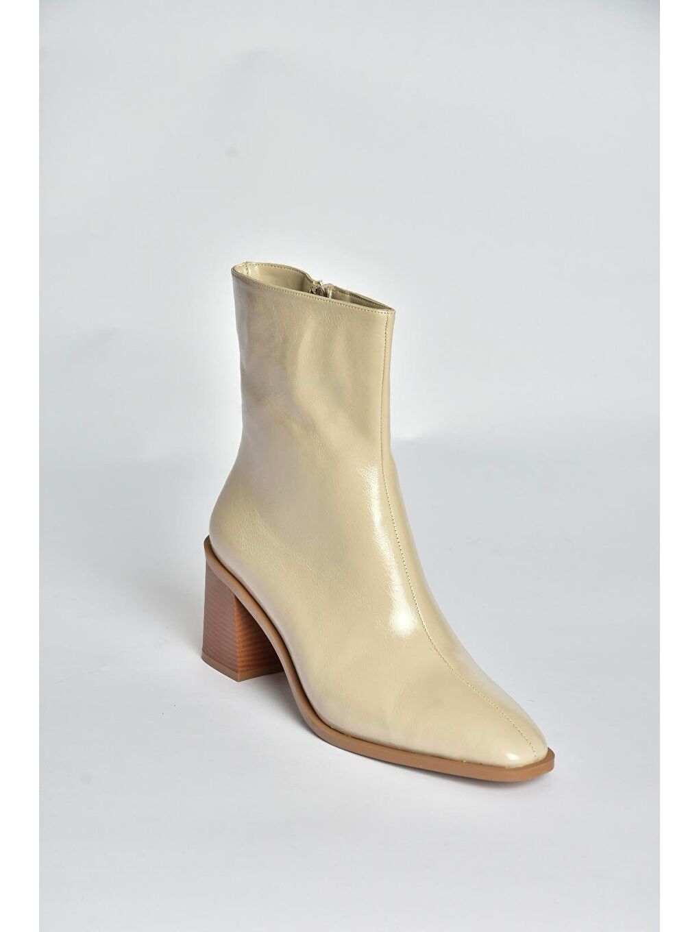 Bej Kadın Bot V250330309-6