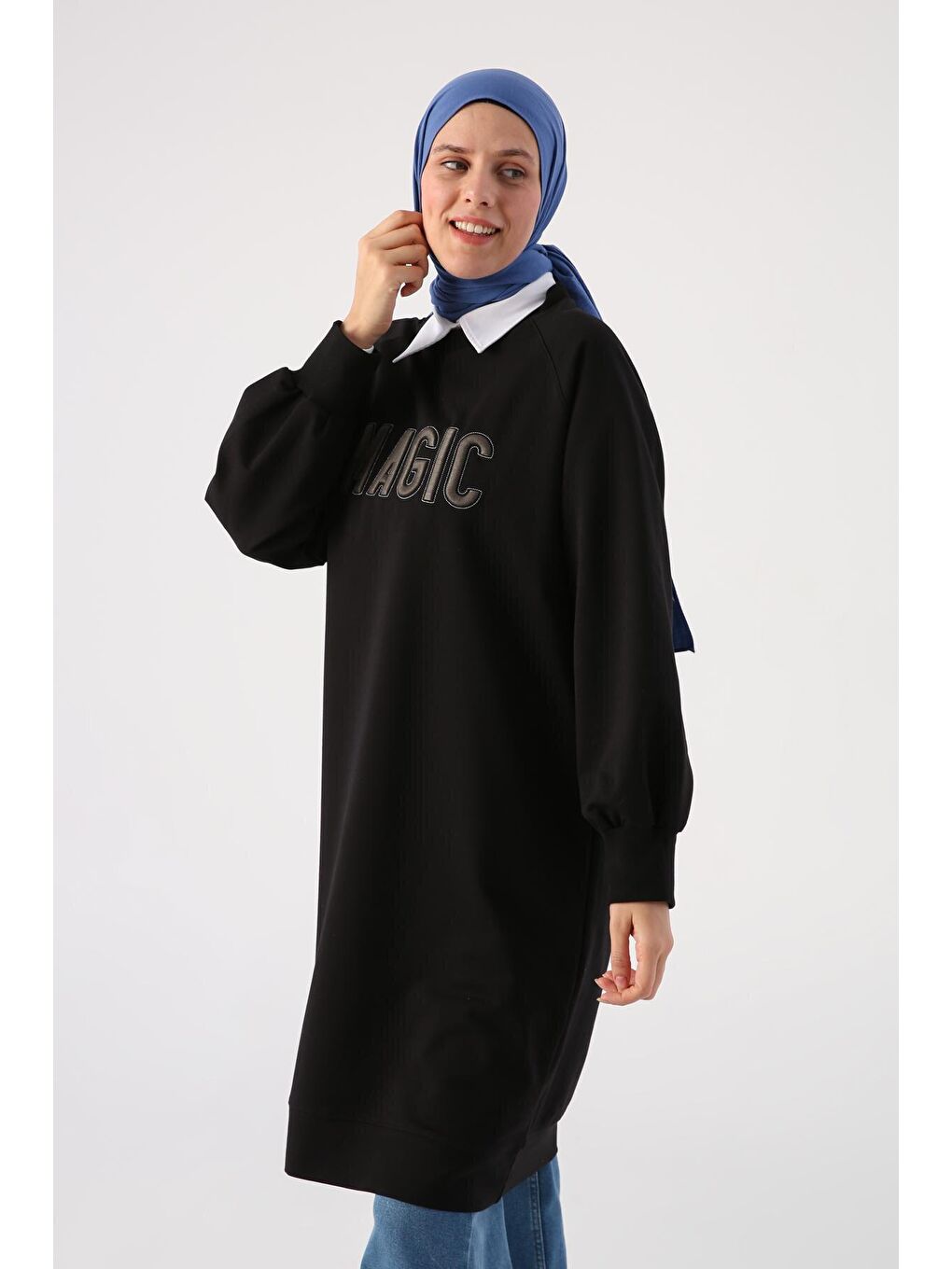 Siyah Büyük Beden Nakışlı Sweat Tunik