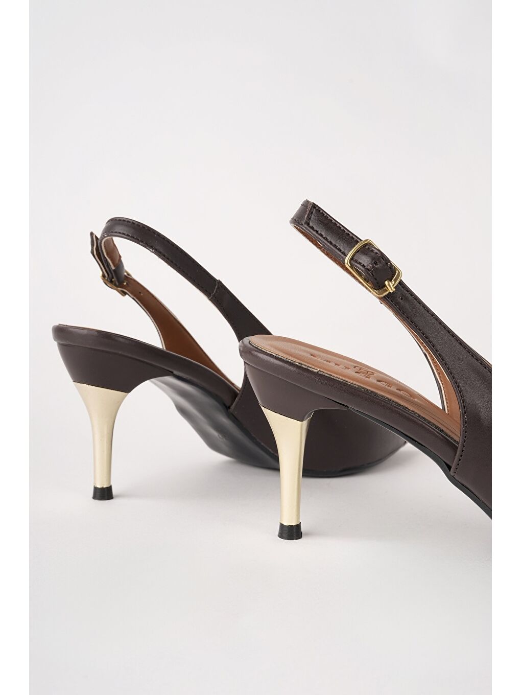 Kahverengi STARLYN Sivri Burun Taş Detaylı Arkası Açık Kadın Topuklu Ayakkabı-4