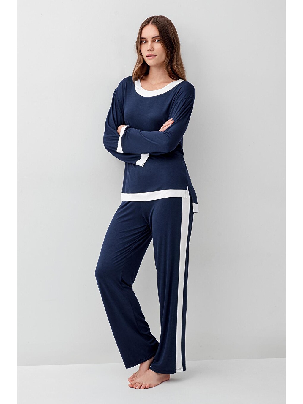 Lacivert Uzun Kollu Basic Esnek Elastanlı Viskoz Soft Pijama Takım 18209-1