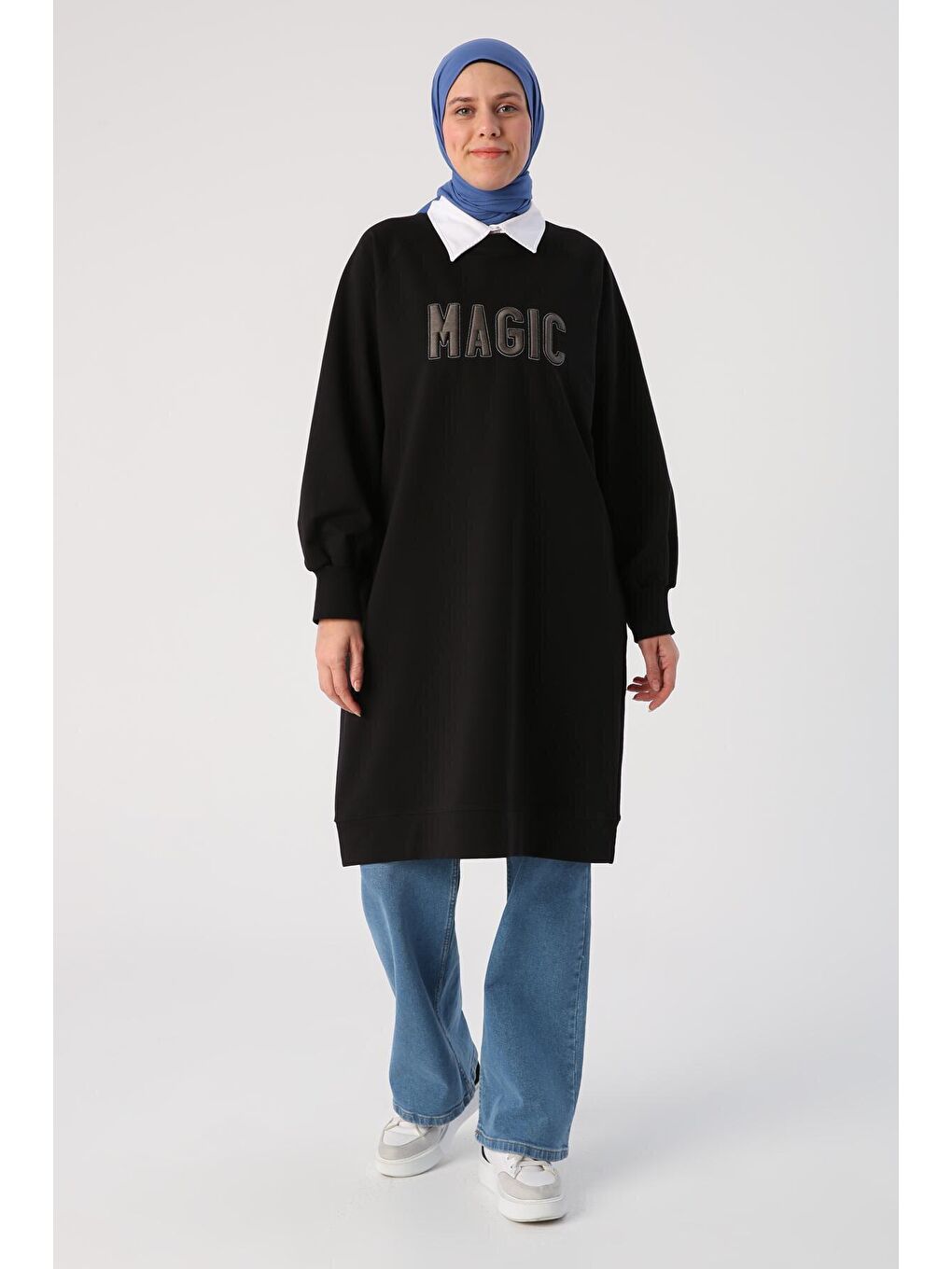 Siyah Büyük Beden Nakışlı Sweat Tunik-1