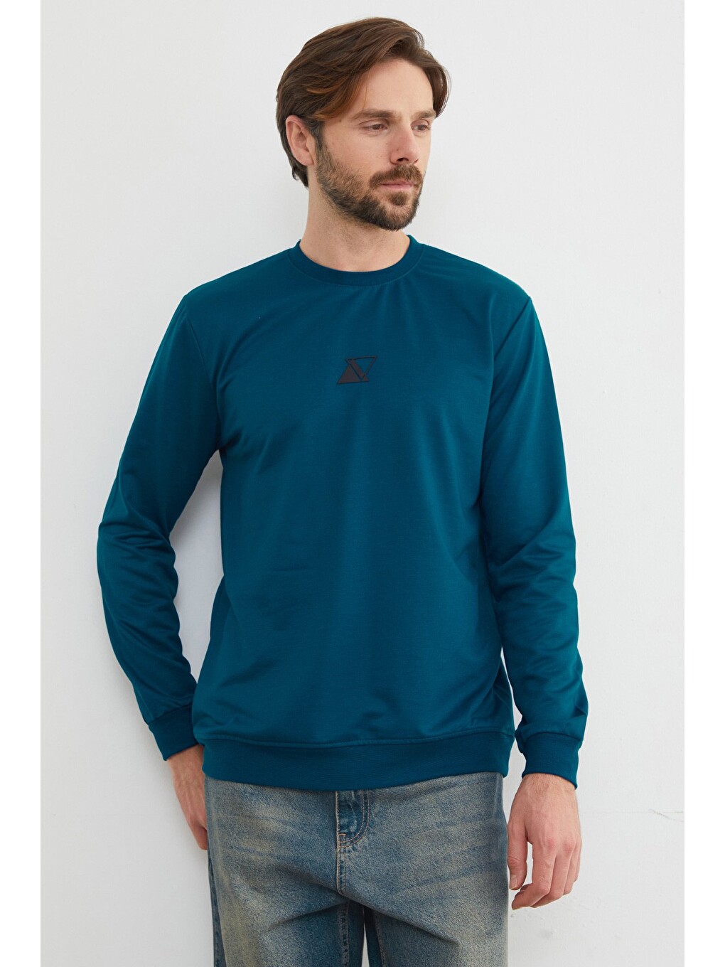 İndigo Üçgen Baskılı Bisiklet Yaka Sweatshirt