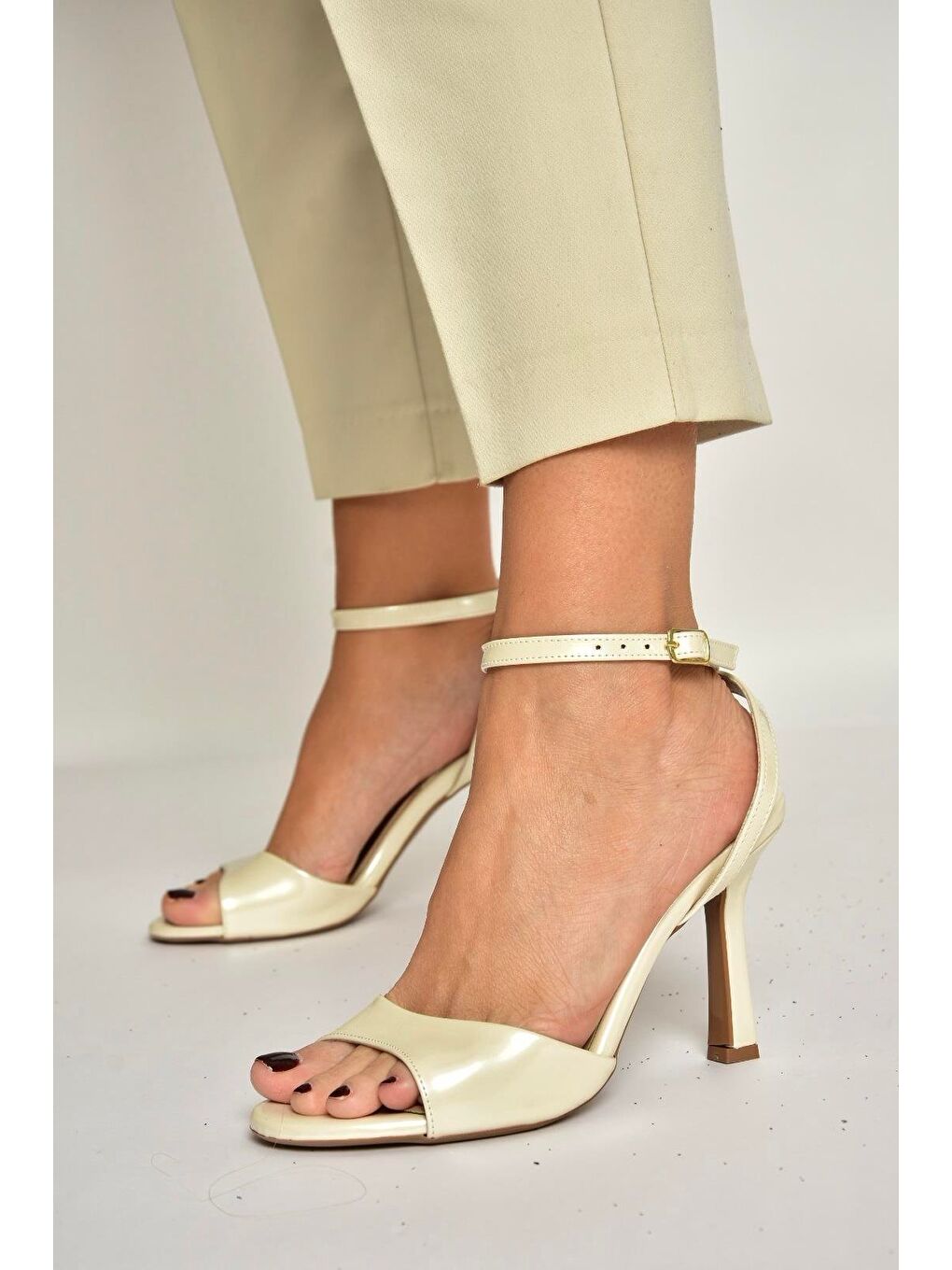 Bej Sedef Kadın Topuklu Ayakkabı Y997264608