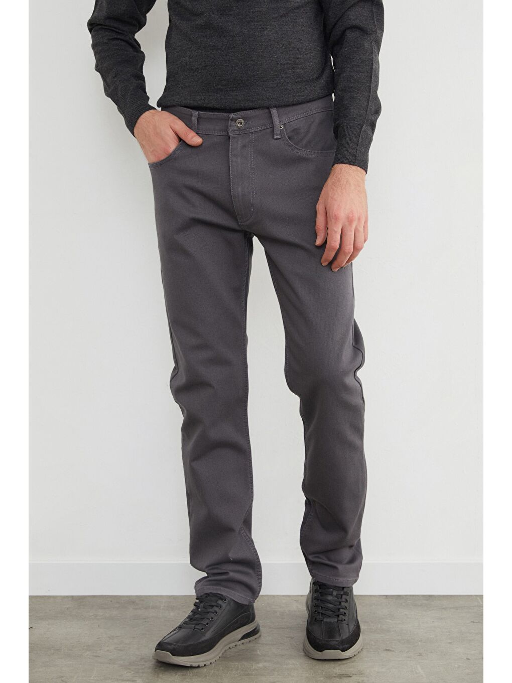 Gri Büyük Beden Regular Fit Normal Bel Jean-2
