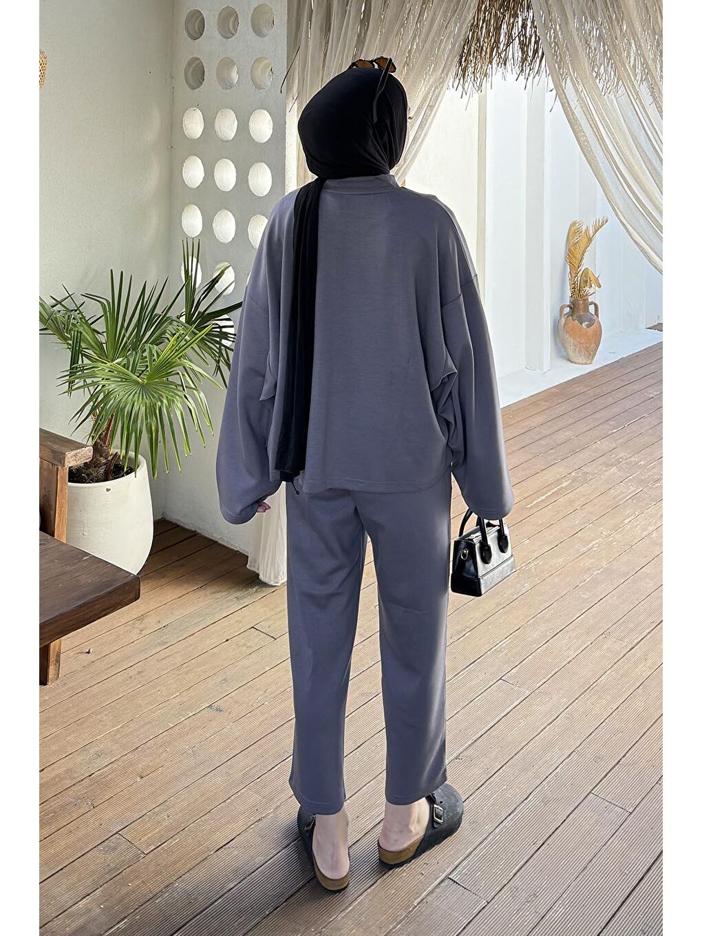 Gri Kup Detaylı Eşofman Takımı Füme-3