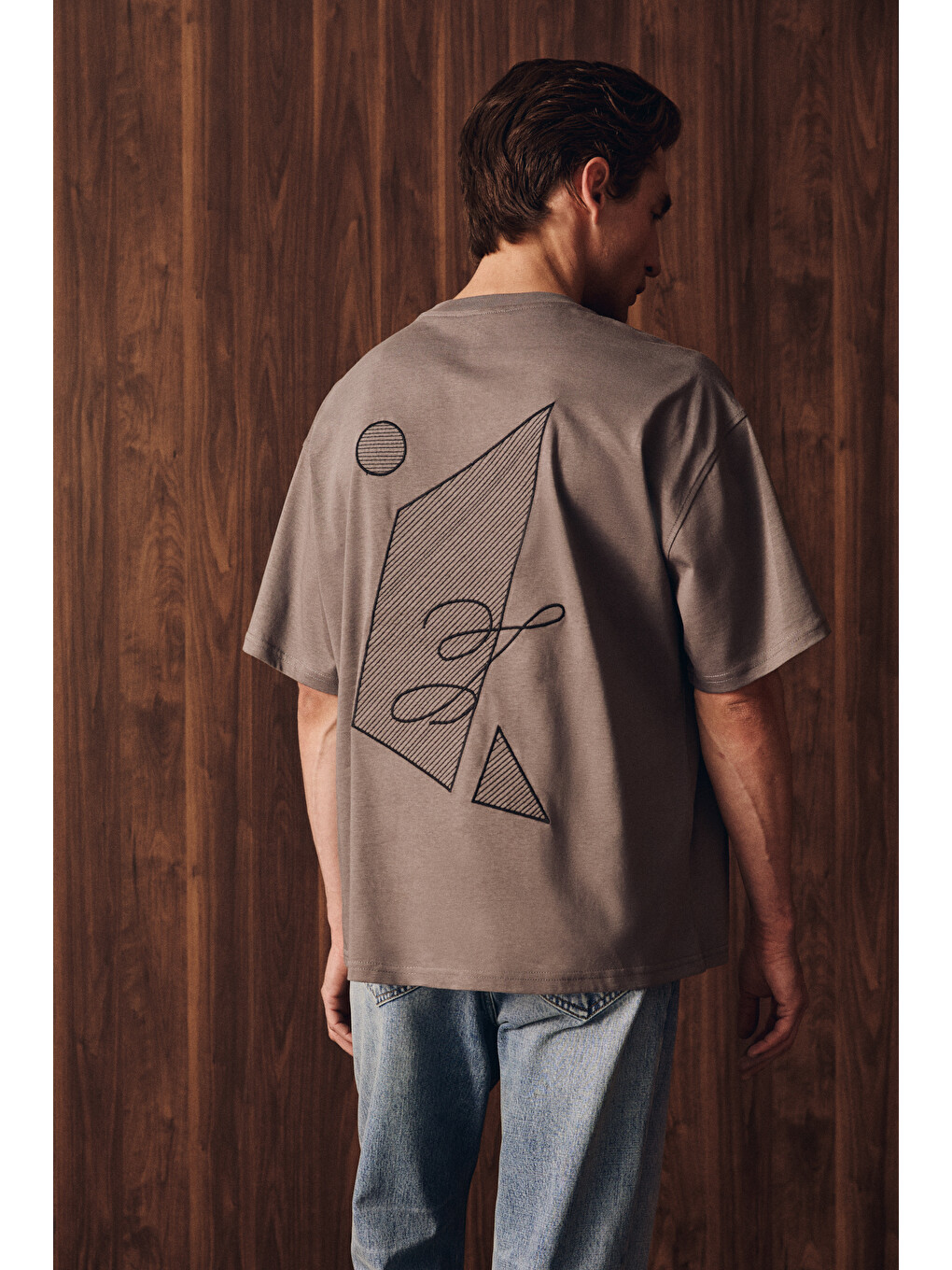 Asela Erkek Ön Ve Arkası Nakış Detaylı Kısa Kollu Gri T-shirt