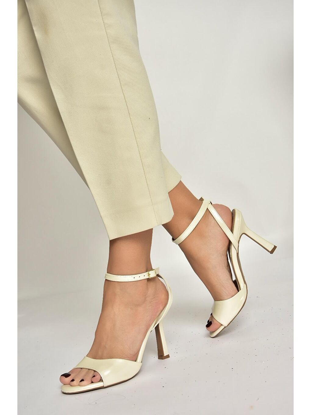 Bej Sedef Kadın Topuklu Ayakkabı Y997264608-2