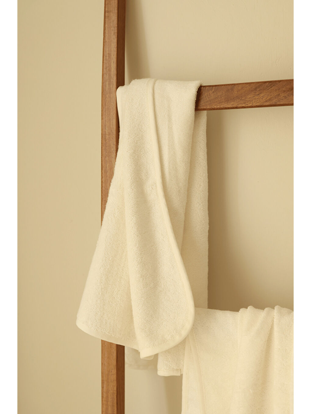 Sedef Bambu Banyo Havlusu 70x140 cm Ekru-3