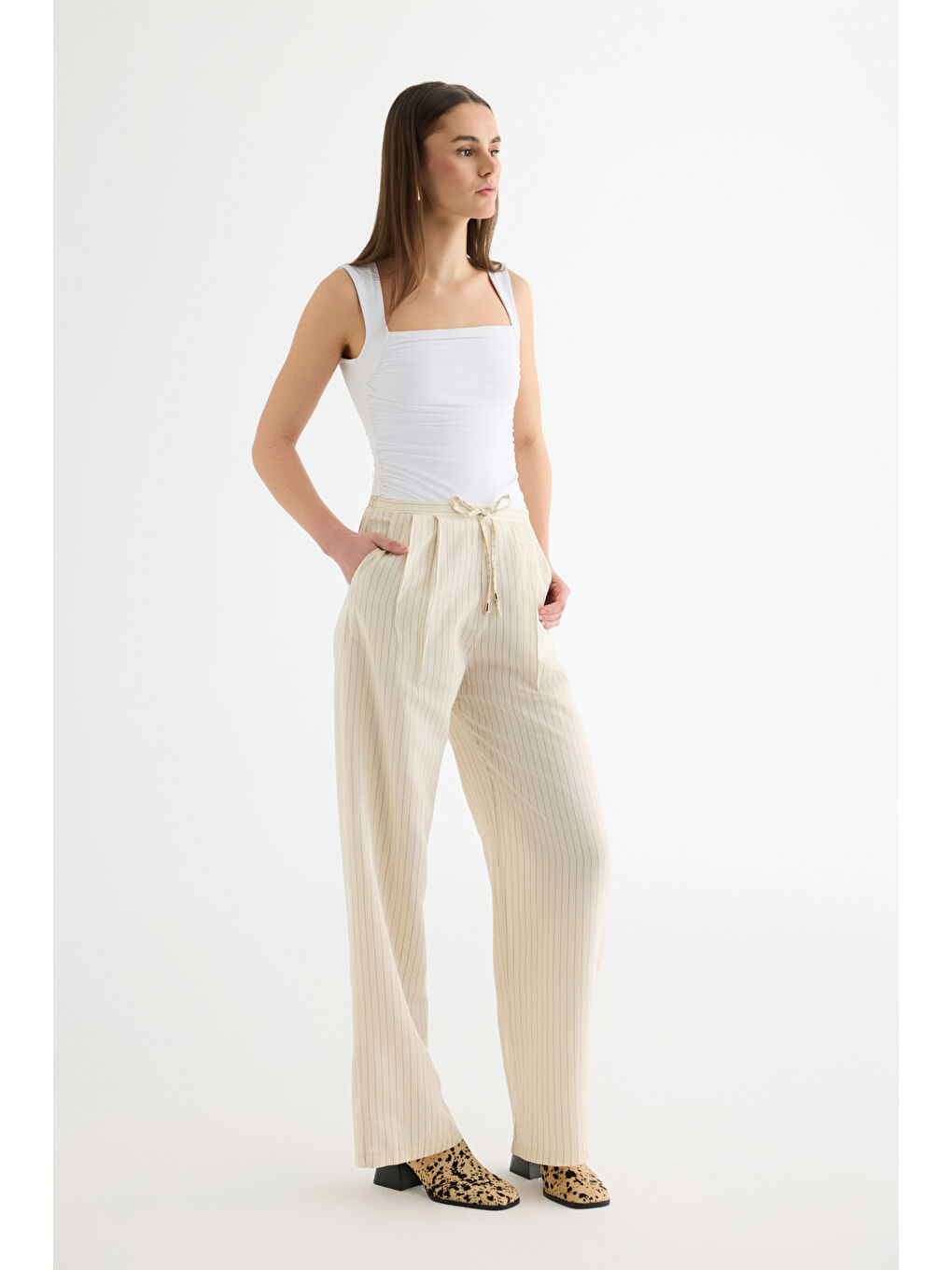 Çizgili Bağcıklı Bol Paça Pantolon Ekru-2