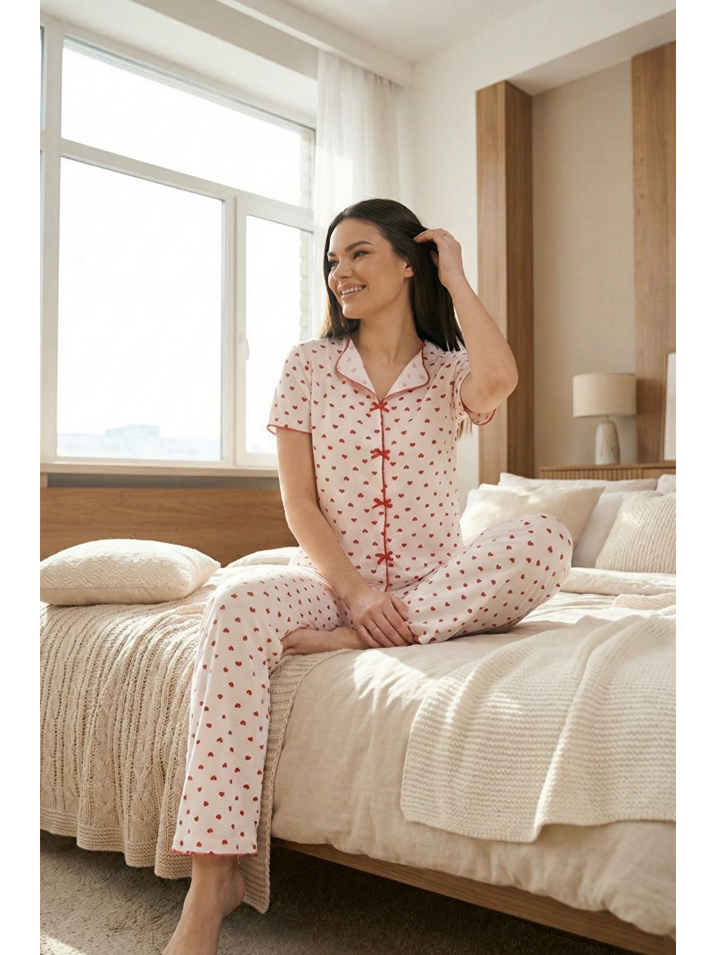 Beyaz Fiyonk Detay Yumuşak Kısa Kol Pijama Takım Kalp-4