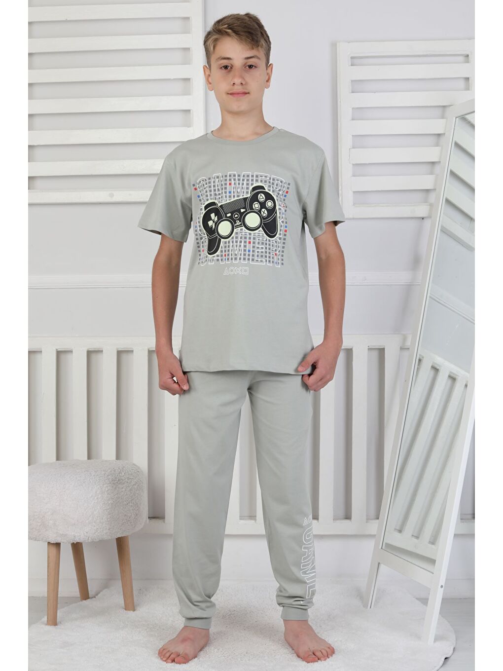 Yeşil Gamer Console Desenli Kısa Kollu Erkek Çocuk Pijama Takımı