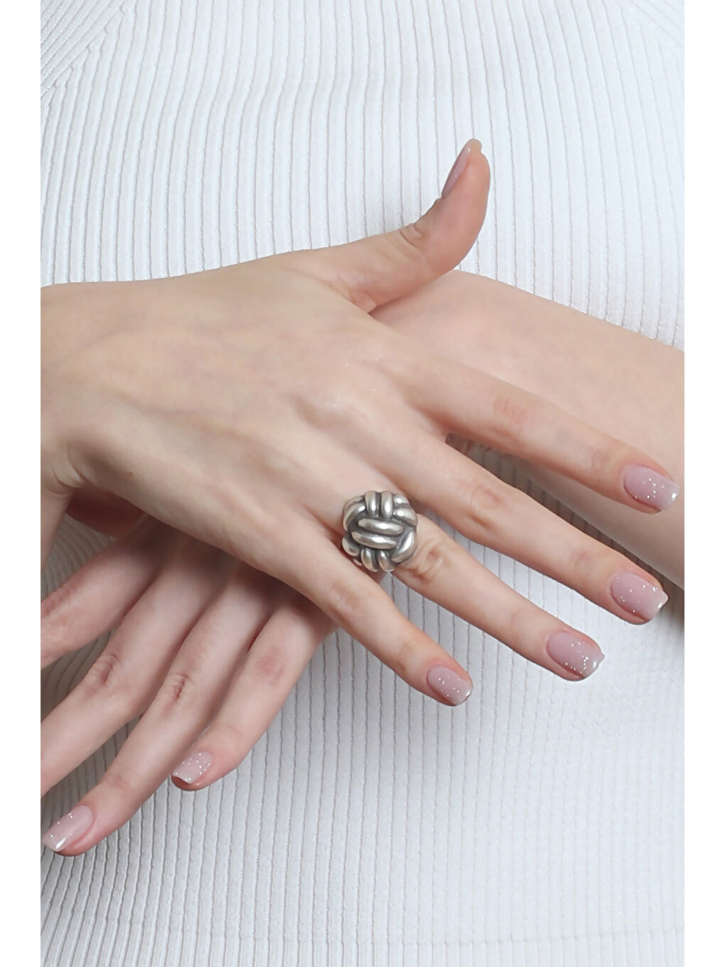 Gri Kadın Antik Gümüş Kaplama Ayarlanabilir İki Telli Halat Düğüm Dokulu Yüzük-3