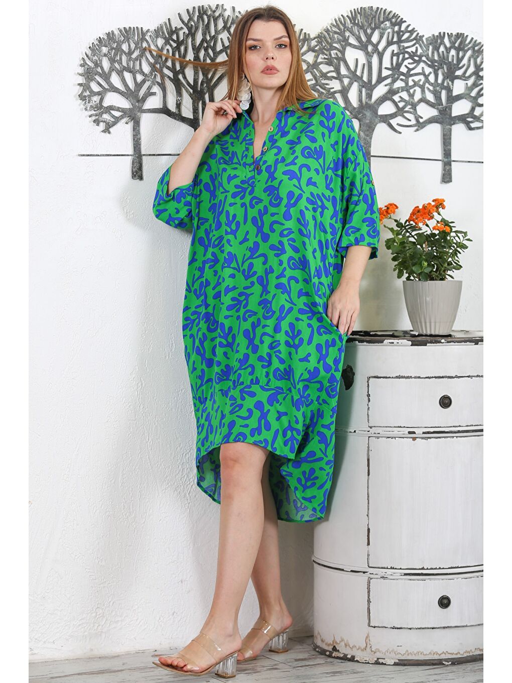 Yeşil Gömlek Yaka 3/4 Kol Düğmeli Gizli Cepli Allover Baskılı Dokuma Casual Elbise-6