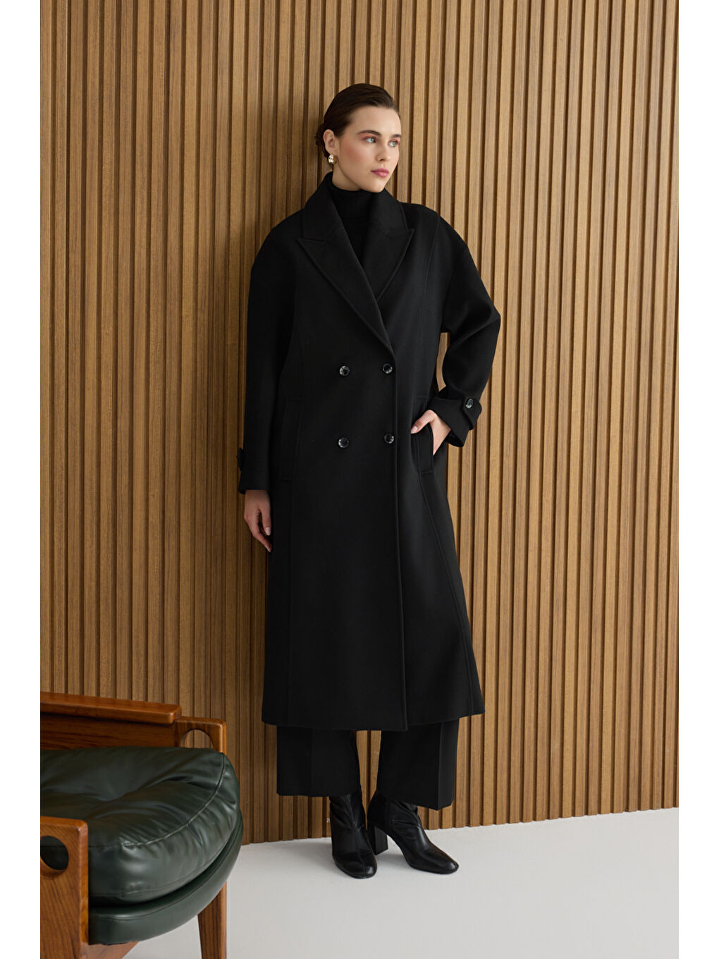 Siyah Kruvaze Kapama Kaban