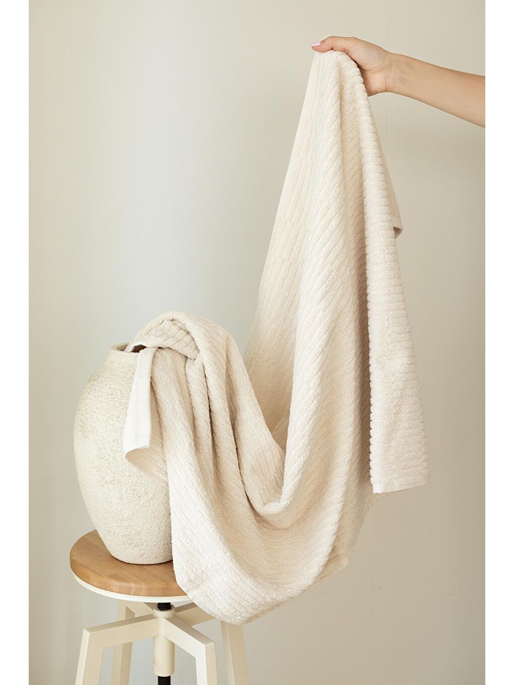 Earth Banyo Havlusu 70x140 cm Bej-1