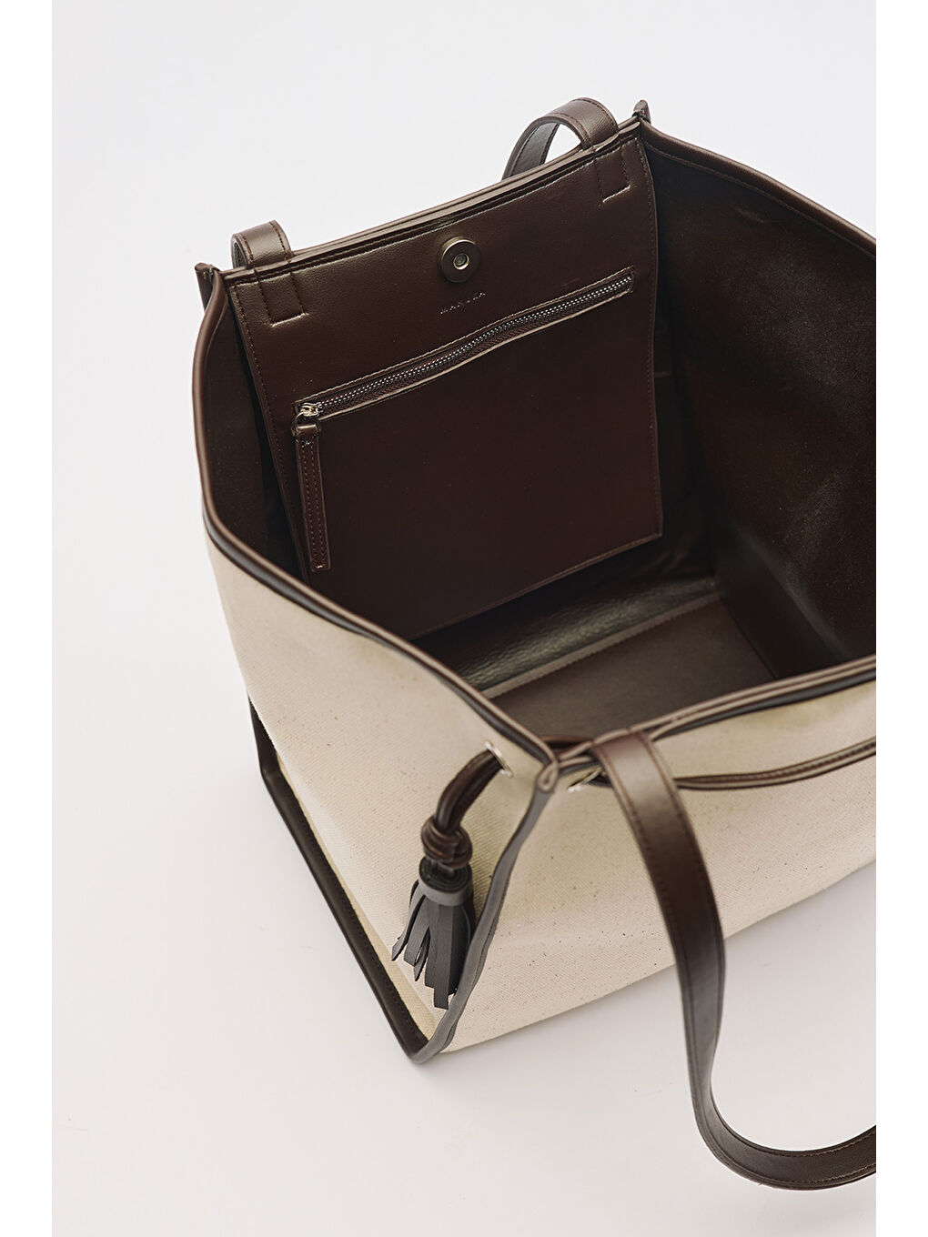 Kanvas Püsküllü Cıty Çanta Kahverengi-9